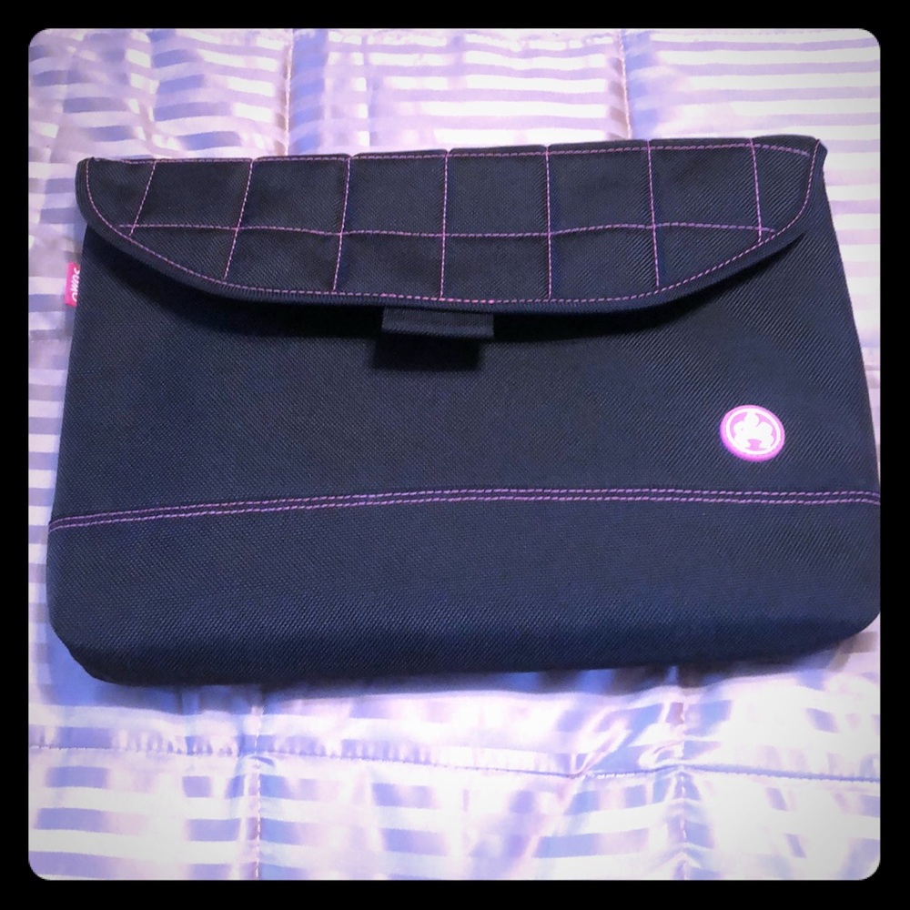 SUMO Laptop Case